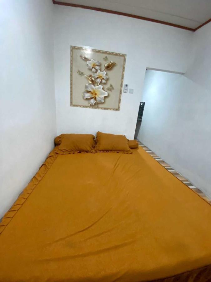 Express O 92147 Nia Residence Depok Exterior foto