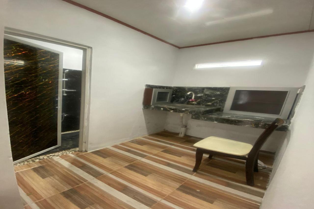 Express O 92147 Nia Residence Depok Exterior foto