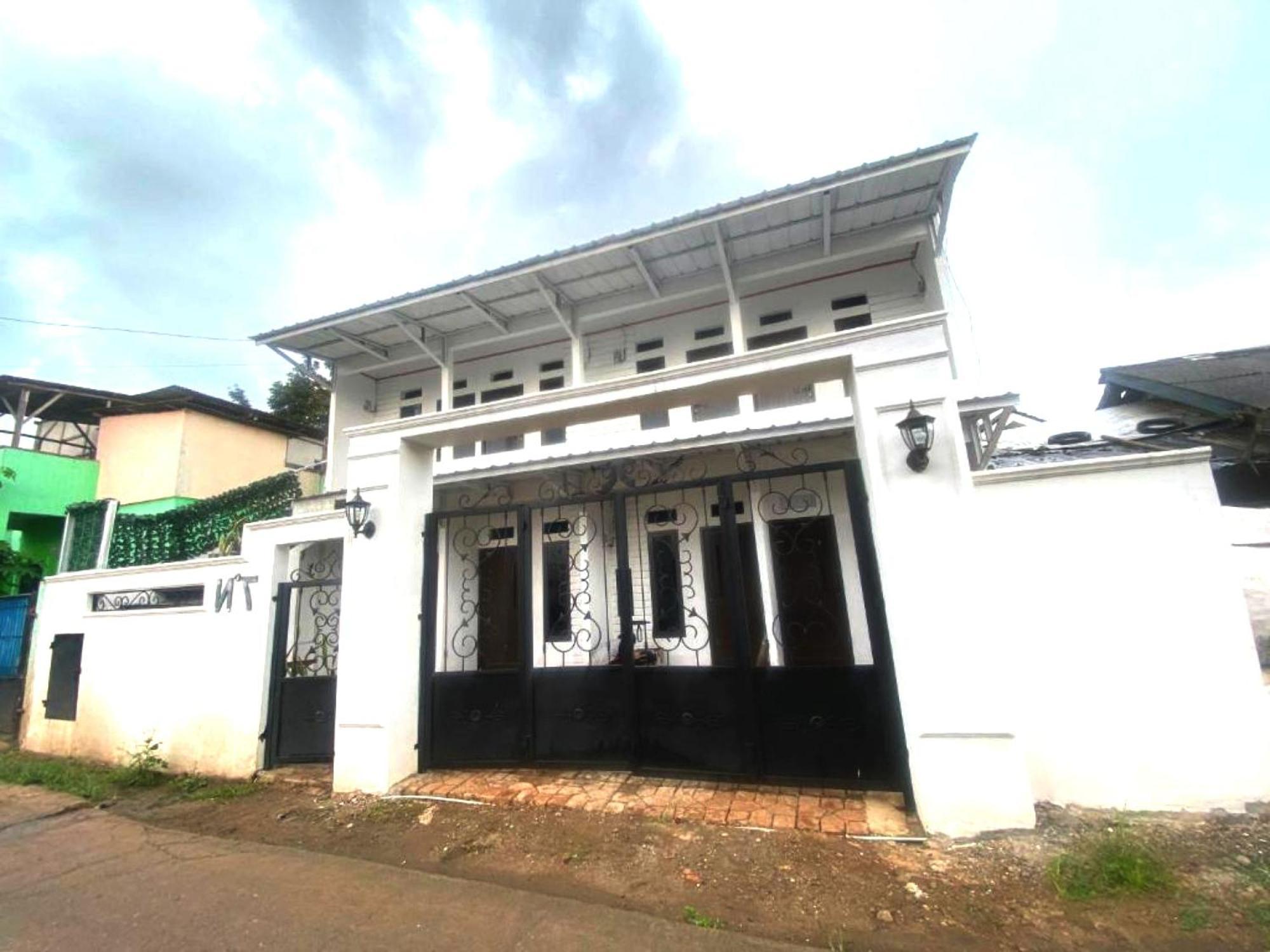 Express O 92147 Nia Residence Depok Exterior foto